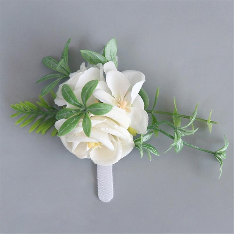 Trend Wrist Corsage with Artificial Rose for Create Beautiful Wedding Decors