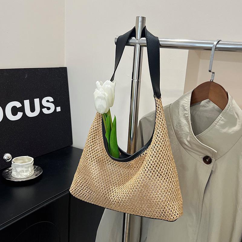 Straw large-capacity fashion casual bag is popular in summer, woven shoulder underarm bag tote bag