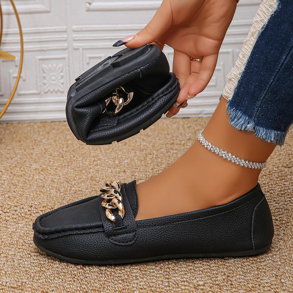 Spring Autumn New Bean Shoes Female Women Round Head Low Heel Metal Chain Casual Footwear Mother Shoes Lady Loafer