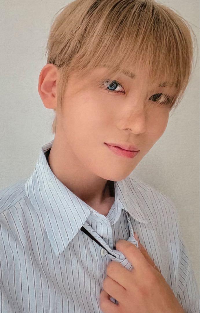 

[USED] XLOV Hyun b.stage+ Trading Card