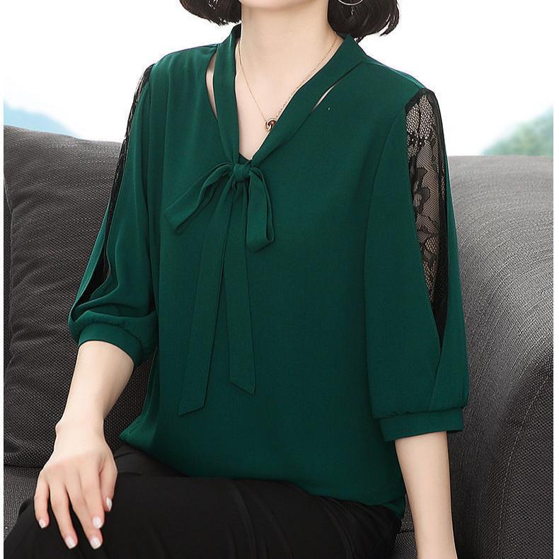 Hollow Out Splicing Short Sleeved Plus Size Women's Spring and Summer Loose Shirt Lace Top