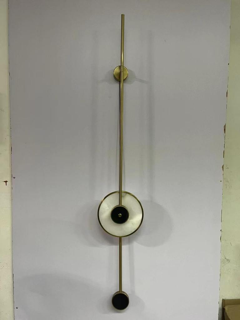 European-Style Minimalist Wall Lamp: Modern Art Design for Office, Hotel, or Bedroom