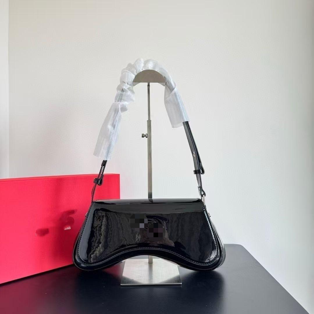 

2025 Solid Color Versatile Crossbody Handbag чорний