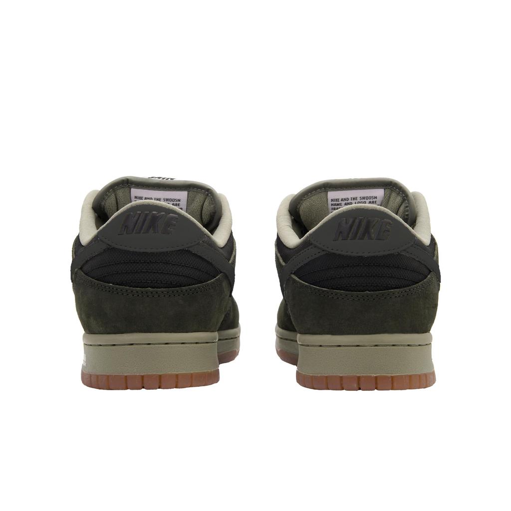 Nike Dunk SB Ling Shan Doll, Soul Craft Low top Skateboard Shoes Unisex Black Green HJ0367-301(Team-1622)