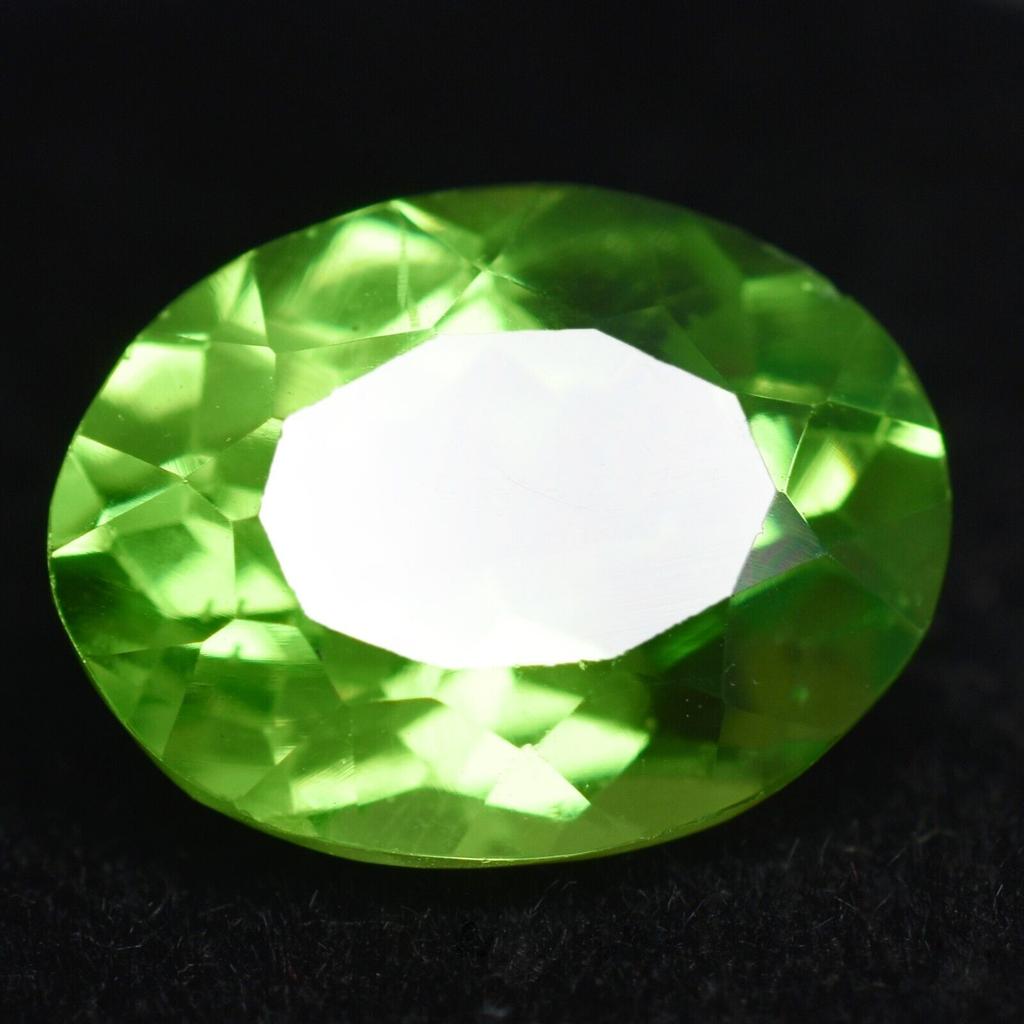 10.00 Carat NATURAL A+ Quality Green PERIDOT Oval Cut Faceted Gemstone