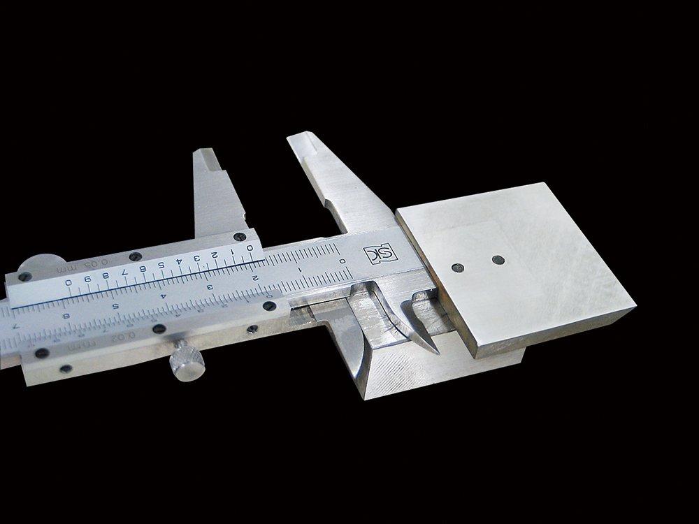 Niigata Seiki SK Silver M-Type Caliper, 2-Level Reading, 150mm, SK-M150W, with Depth Bar