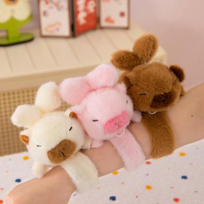 Capybara Capybara Poupée Bracelet Poupée Jouet en Peluche Poupée Fille Enfant Poignet Petit Pendentif