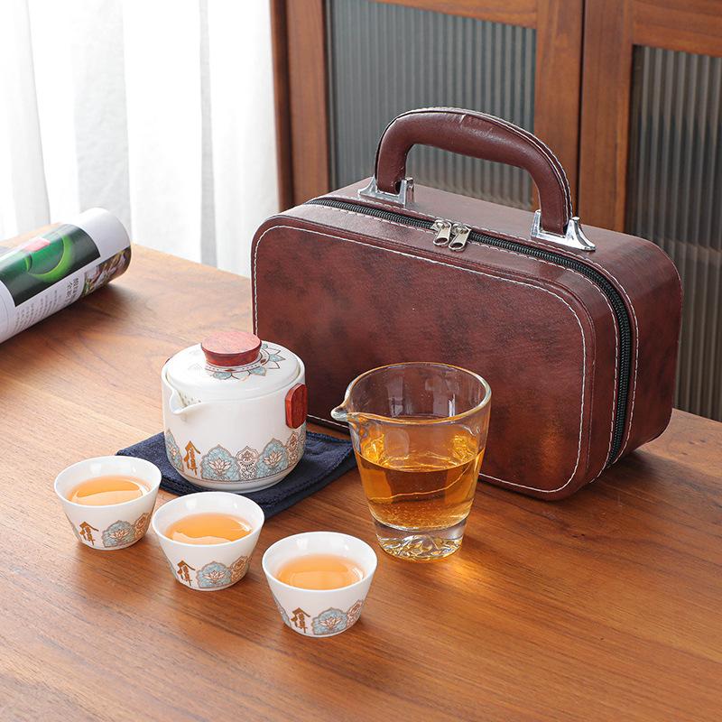 Ceramic Tea Set Travel Portable Outdoor Tea Bag Ceramic One Pot Three Cups Tea Set Home Office Quick Customer Cup Handheld Gift