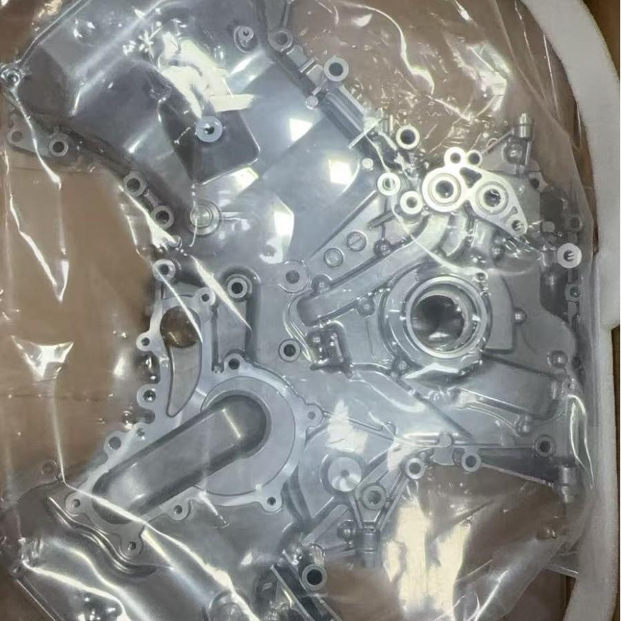 11310-38060 11310-0S010 Oil Pump Timing Cover for Land Cruiser 3UR-FE