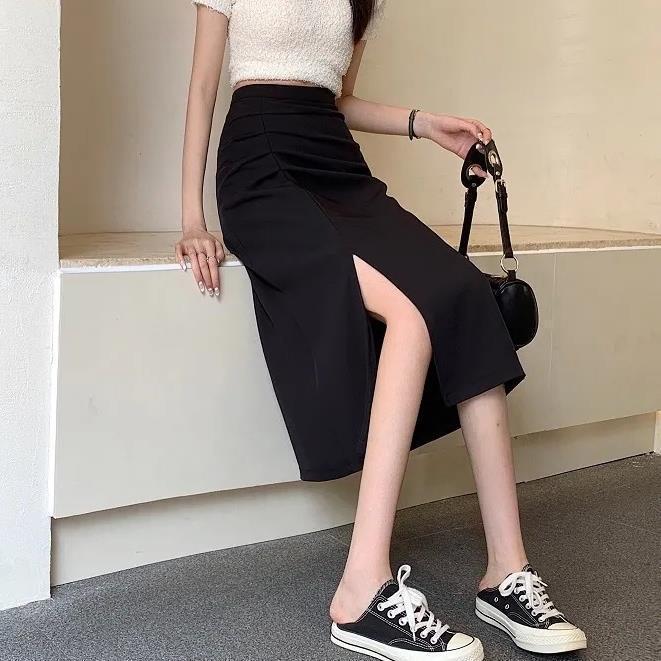 2025 Plus Size High Waist Black Pleated Skirt for Women - Slimming Mid-Length A-Line with Slit