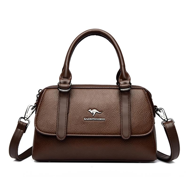 A Retro and Fashionable Single-shoulder Crossbody Handbag A High-end Women's Bag