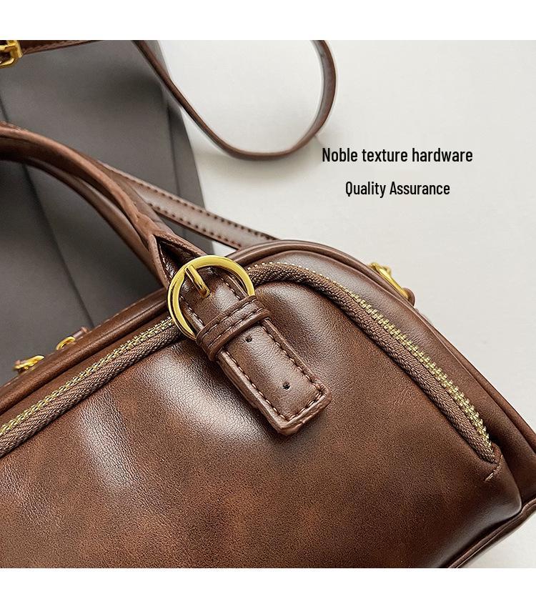 Women's 2024 Retro Handheld Crossbody Bowling Bag: Versatile & Stylish Design