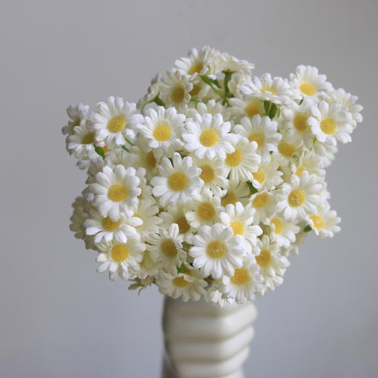 Artificial Flower Bouquet with Flexible Stems Lifelike Silk Faux Blooms for Forest-Themed Home Decor Maintenance-Free Wedding Centerpieces