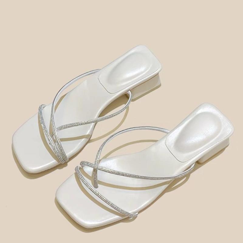 Fashion Block Heel Rhinestone Toe Slippers for Women Square Toe Thin Strap Anti-Slip Wear-Resistant Square Heel Sandals and Slippers