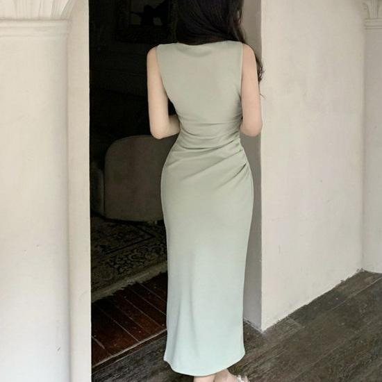 Elegant Satin Square Neck Pleated Camisole Bodycon Dress - Women's Slim Fit Long Summer Dress, New Arrival.