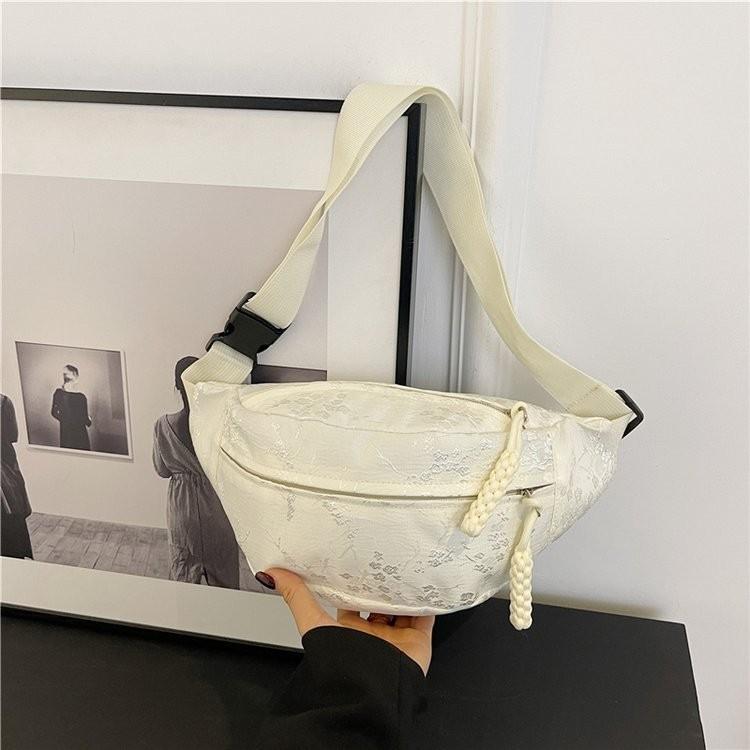 

Adorable And Minimalist Crossbody Chest Bag With Cute Forest Style For Everyday Use белый