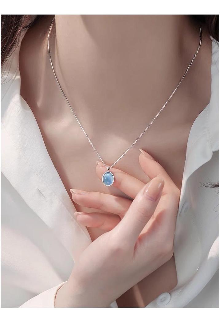 High-End S925 Sterling Silver Natural Aquamarine Oval Pendant Necklace for Women
