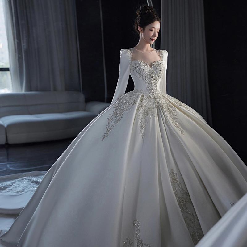 Elegant Long Sleeve Satin Wedding Dress for plus Size Pregnant Women Outgoing Vintage Slimming Winter Wear Korean Style
