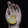 Pendentif en alliage de cuivre et pierre lumineuse: Cadeau Élégant et Polyvalent pour Amis et Influenceurs