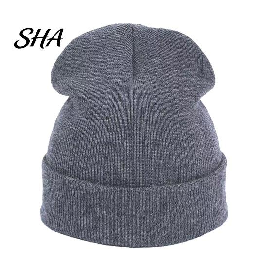 Daily Commuter Warm Gear Unisex Solid Color Knit Beanies, Classic Slouchy Skull Cap for Winter, Couple Matching Beanies Casual Headwear Men