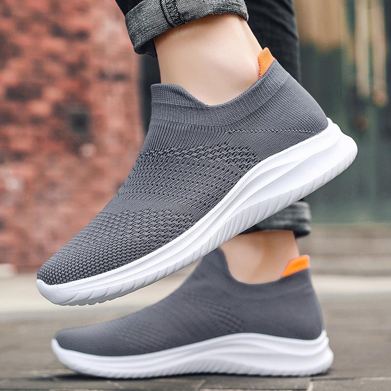 

Lightweight running shoes women s lazy sports and leisure shoes cover feet couple fly-woven mesh socks upper large size men s shoes 36