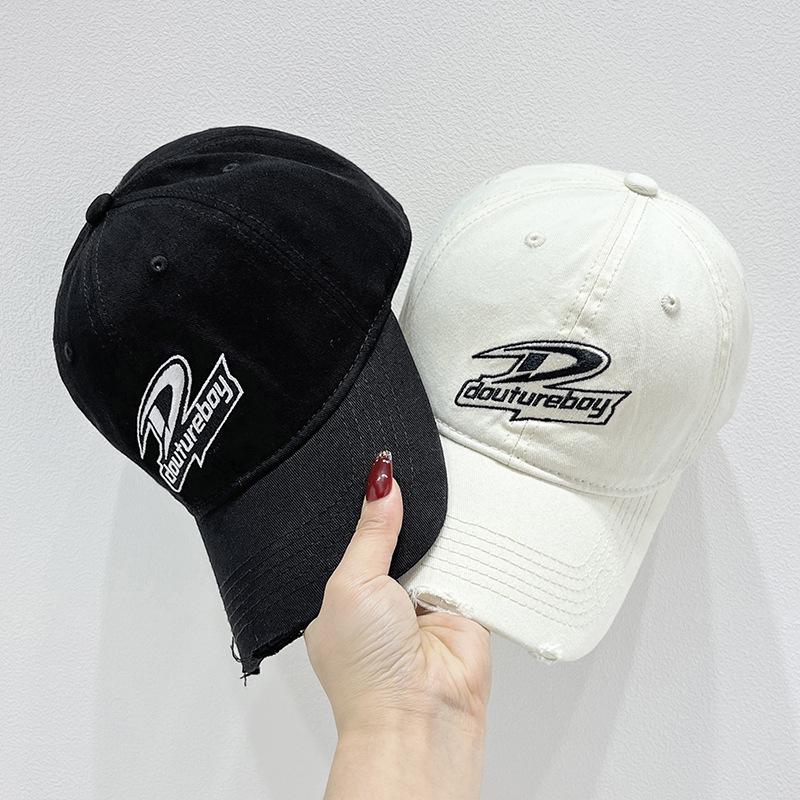 Embroidered Casual Baseball Cap for Boys and Girls Spring and Summer Sun Hat Korean Style Face Showing Little Duckball Cap