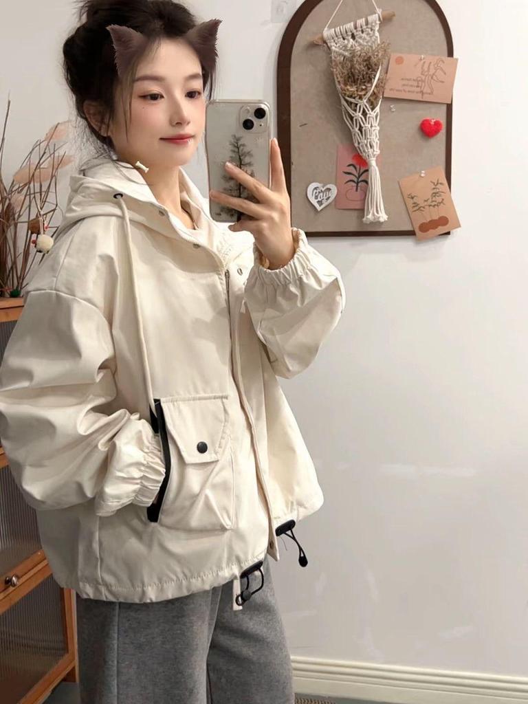 2025 Spring-Autumn Hooded Petite Windbreaker Jacket - Loose, Versatile, and Stylish Workwear Top