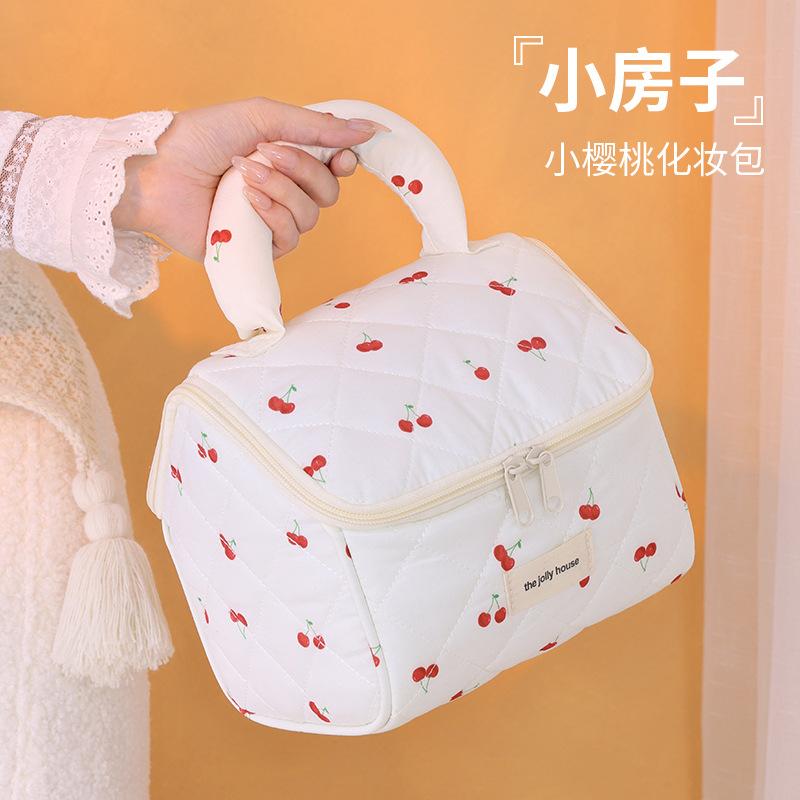 New Cute Little Cherry Cosmetic Bag Travel Portable Large Capacity Cosmetic Storage Bag Travel Toilet Bag