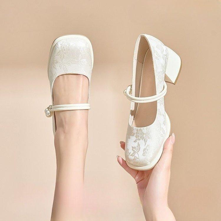 New Chinese Style Shoes Women's Thick Heel Single Shoes Spring and Autumn 2025 New versatile high heels to match skirts