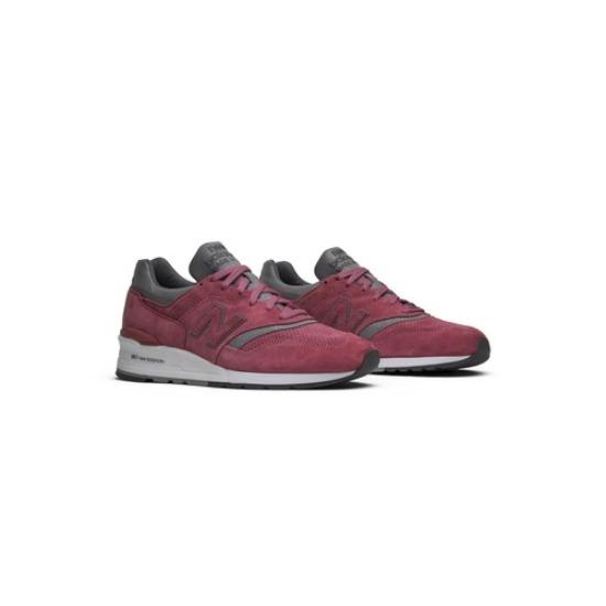 

New Balance Concepts x 997 Rose Men s M997CPT EU 45 ярко-розовый/серебряный