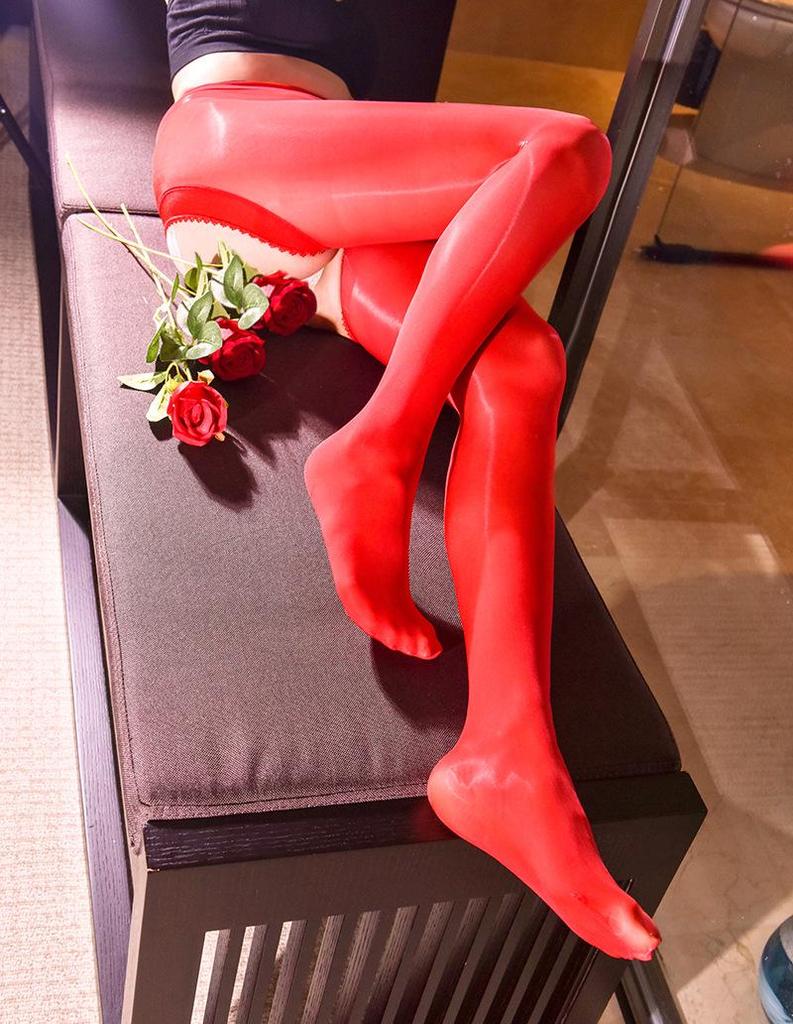 Large Shiny Open-Crotch 8D Seamless Pantyhose – Sexy 360° High-Density 912-Needle Women's Stockings