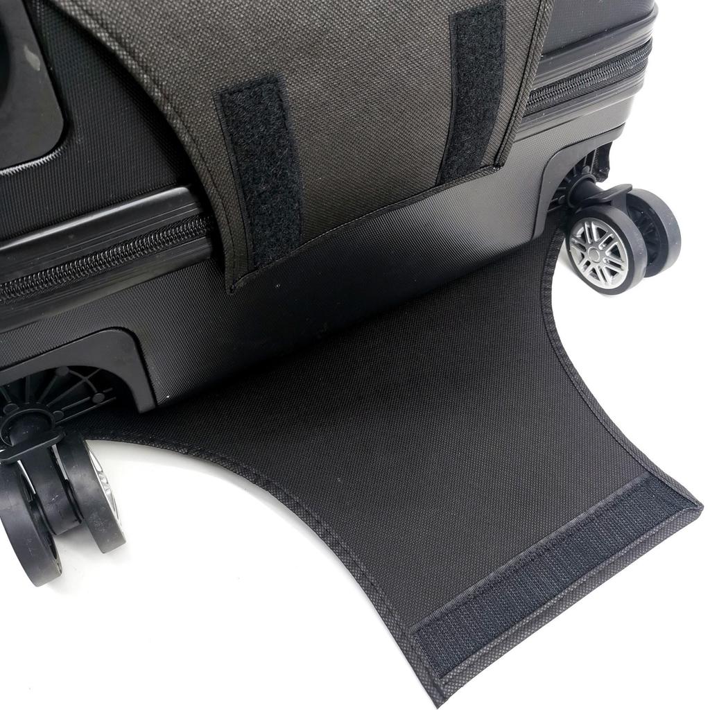 Dustproof Thickened Travel Suitcase Cover - Non-Woven Fabric with Pull-Rod Access