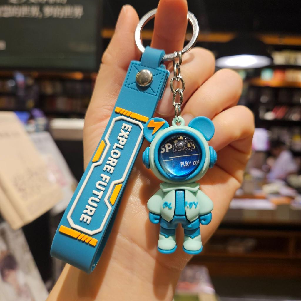 Lightning Bear Space Man Keychain Exquisite Cute Bag Pendant Doll Car Key Chain Fashionable Small Gift Hanging