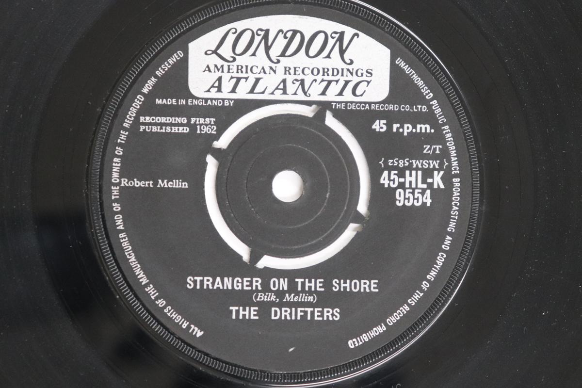 

7inch Record DRIFTERS - Stranger On The Shore / What To Do 45HLK9554 LONDON AMERICAN 1962 UK Pop Used
