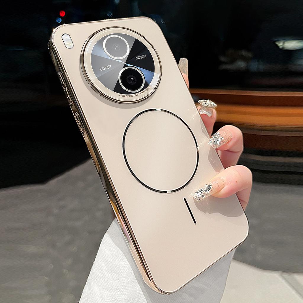 Magnetic charging is suitable for vivoy600pro mobile phone case y600pro. The new 600pro does not touch fingerprints and has its own mirror.
