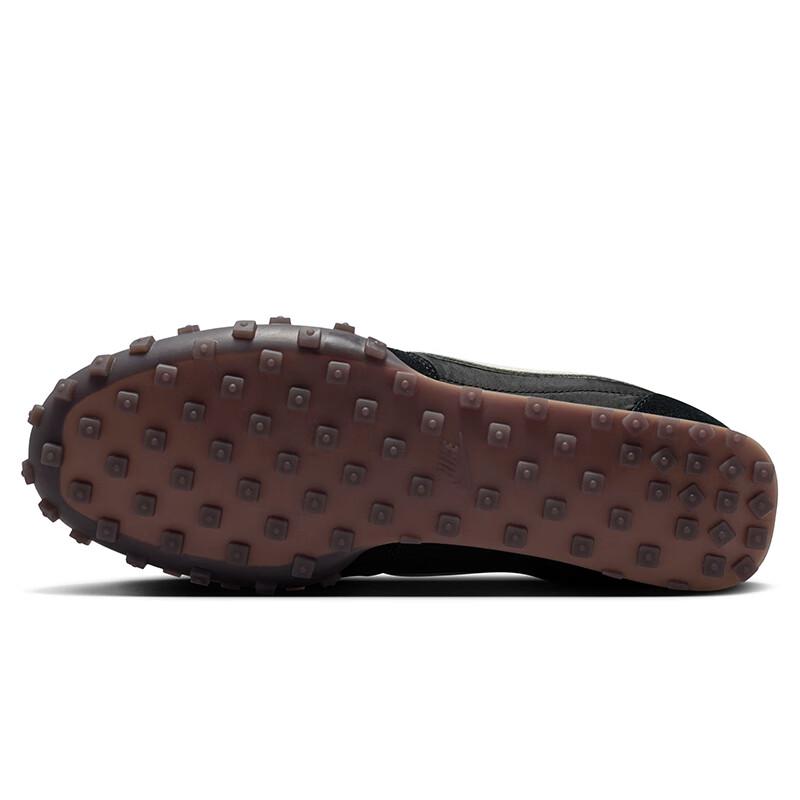 Nike Men's Waffle Racer Casual Shoes