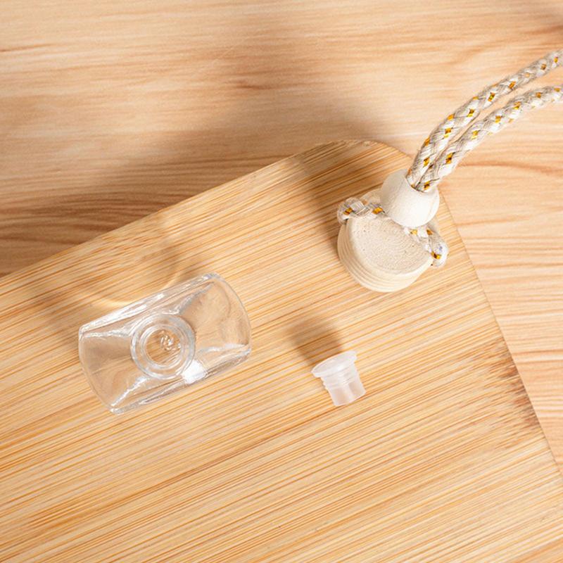 Car Hanging Pendant Car Air Outlet Freshener Diffuser Bottle Practical Universal 10ml Multifunctional Aromatherapy Decor