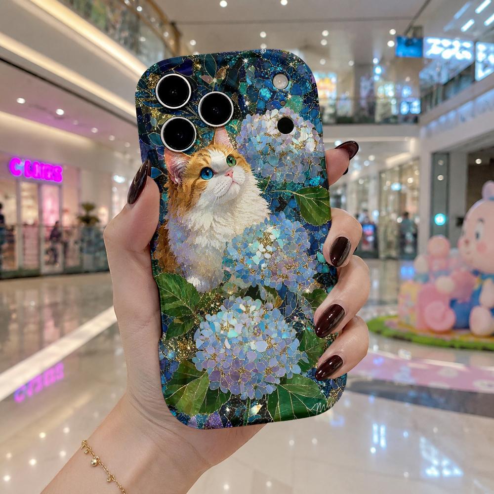 Orange Cat Blue Hydrangea Wavy Edge Phone Case For iPhone 16 15 14 Pro Max 13 12 11 Mini XR XS SE 2020 7 8 Plus Air Cover