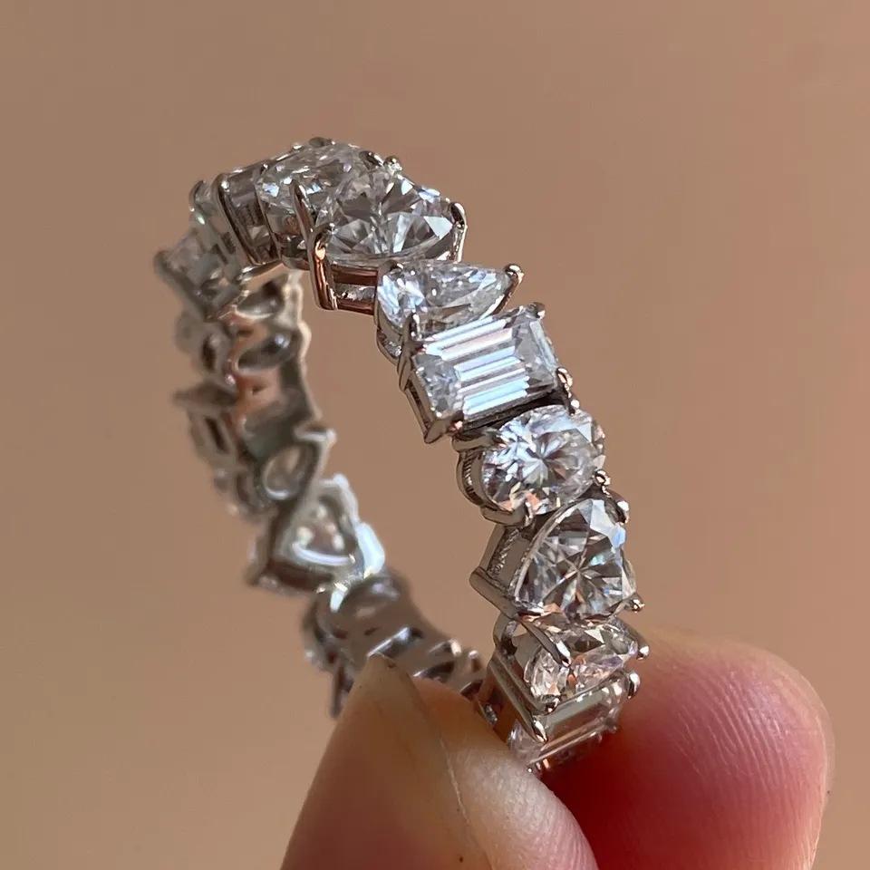 2026 New European and American Geometric Love Ring Personalized and Versatile Zircon Fashion Elegant Design Zircon 6