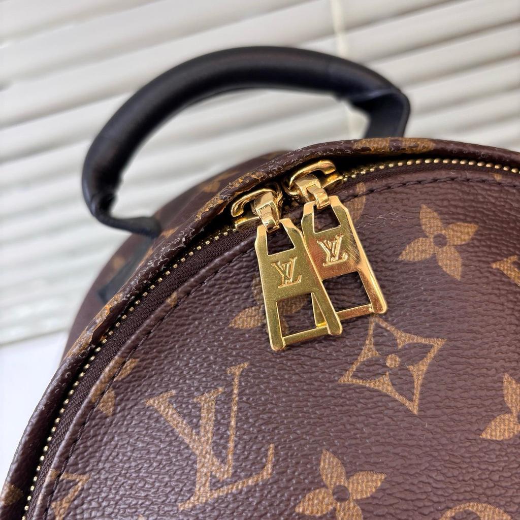 [Pre-Owned] Palm Springs Monogram Canvas Zipper Backpack - Good #1XB6MVN