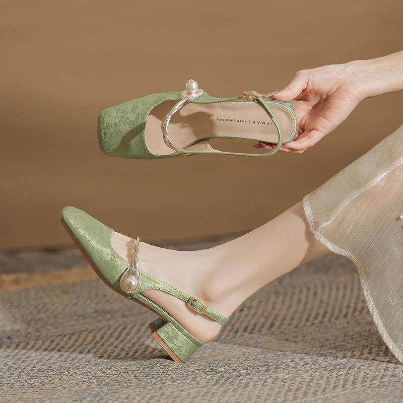 Fashion Chinese shoes Mary Jane Dafang head empty thick heel shoes versatile comfortable new women