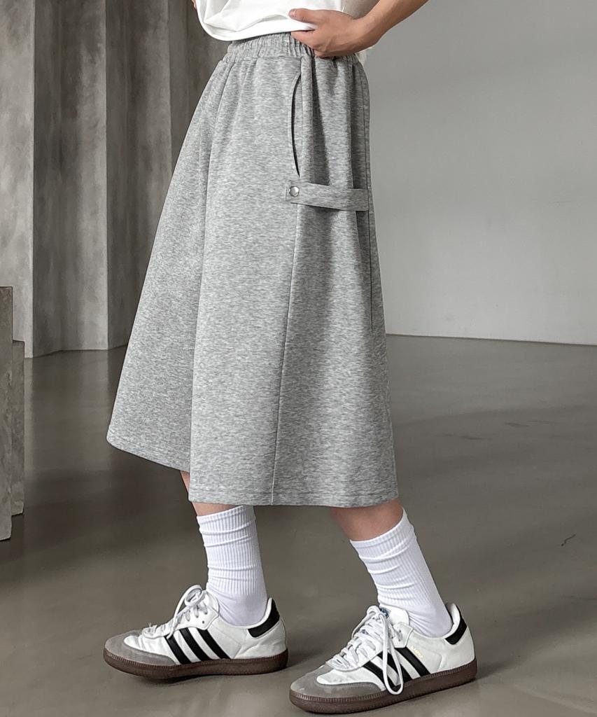 Opeumeideu Side Snap Bermuda Elastic Pants