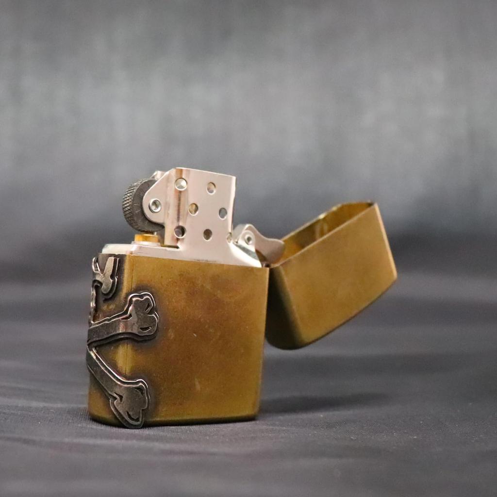 Zippo Lighter Skull Limited Edition Design LTD 2BB-SKULL