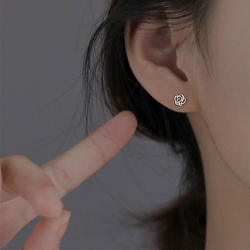 Rose Earrings Small for Women In Summer New Style French Simple Style