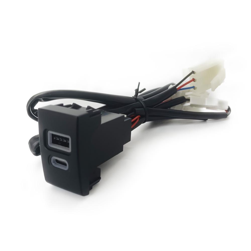

Volkswagen Beetle 2nd Gen Fast Charger: QC3.0 + Type-C Socket
