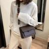 Vintage ramenní taška pro ženy PU kůže Small Square Bag Fashion Crossbody kabelka Nová trendy dámská kabelka vak