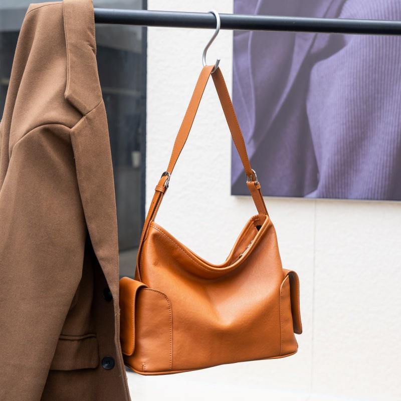 Vegetable Tanned Leather Women's Crossbody Tote - Soft, High-End Cowhide, Large Capacity, Underarm Design