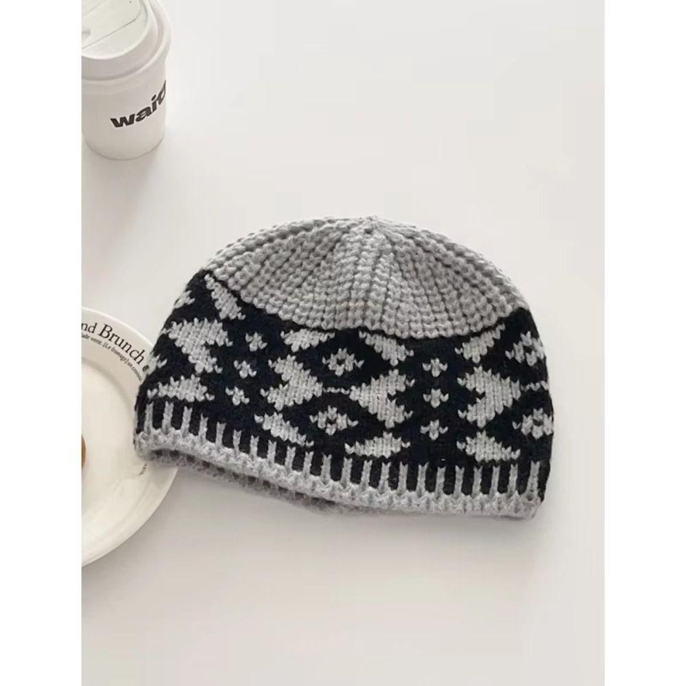 Keep Warm Winter Hat Thickened Pompoms Hat Casual Knitted Cap  Women