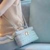 2025 Nuova borsa a scatola in pelle di pecora a rombi transfrontaliera, borsa quadrata piccola intrecciata in pelle di alta gamma a spalla singola o crossbody per donna