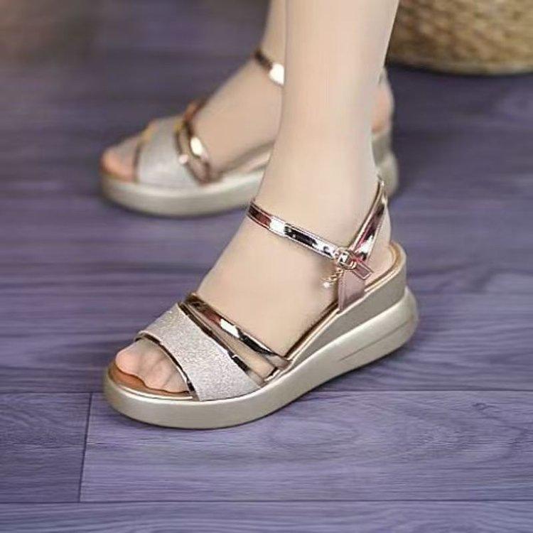 Slope Heel Roman Sandals Women's 2025 Summer New Fashion Outer Wear Thick-soled Heightening Flat-soled Mother Shoes Women's Sandals